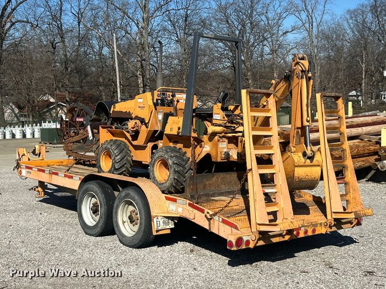 image for item FC5184 2003 Case 360 trencher