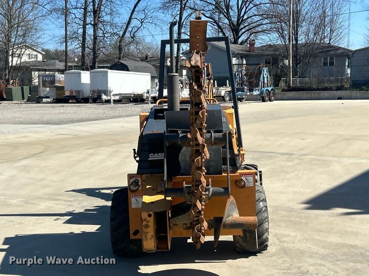 image for item FC5184 2003 Case 360 trencher