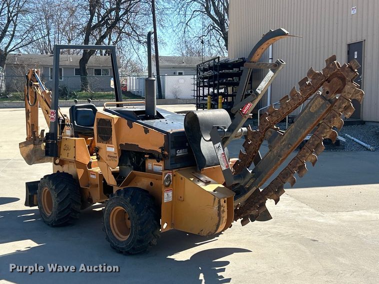 image for item FC5184 2003 Case 360 trencher