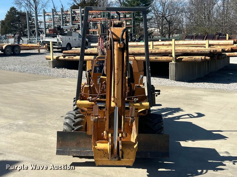 image for item FC5184 2003 Case 360 trencher