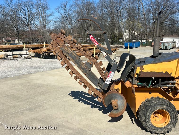 image for item FC5184 2003 Case 360 trencher