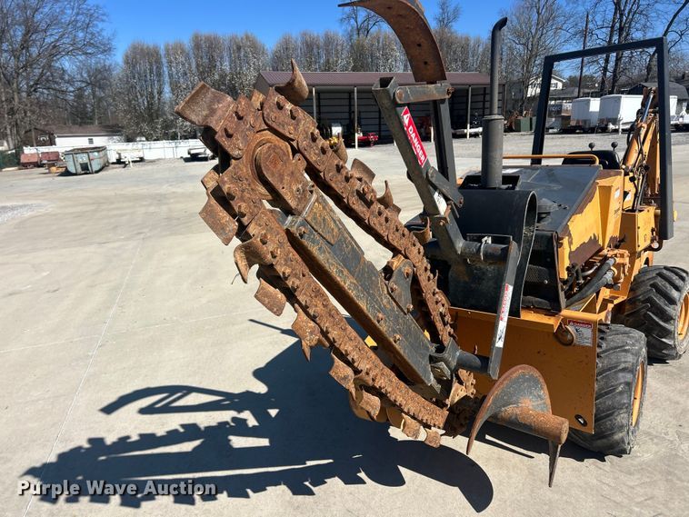 image for item FC5184 2003 Case 360 trencher