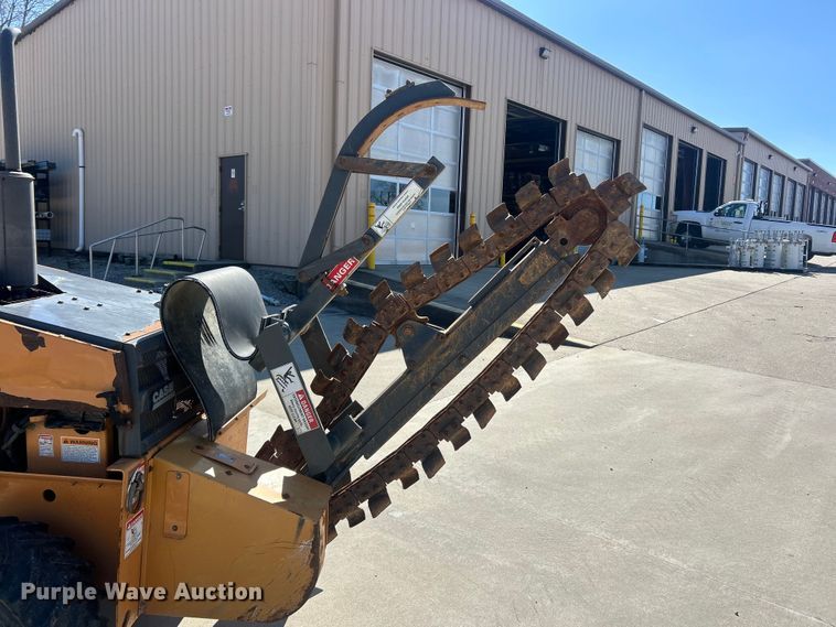 image for item FC5184 2003 Case 360 trencher