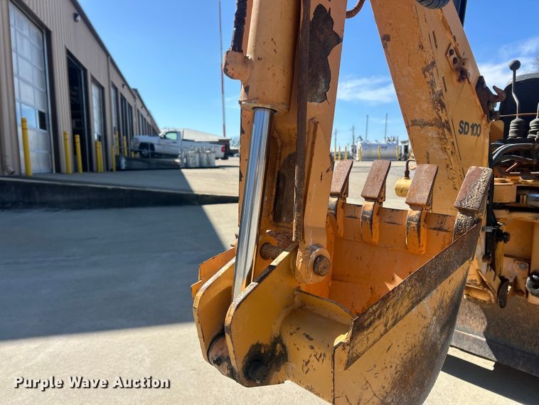 image for item FC5184 2003 Case 360 trencher