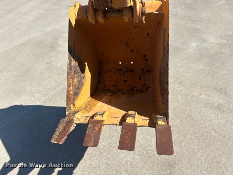 image for item FC5184 2003 Case 360 trencher