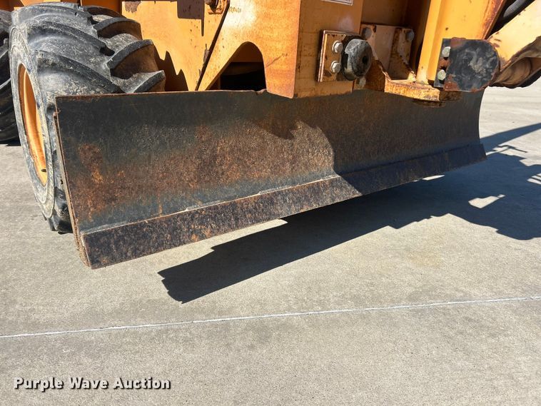 image for item FC5184 2003 Case 360 trencher