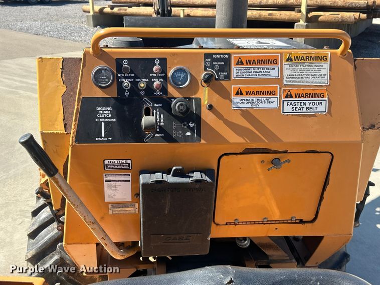 image for item FC5184 2003 Case 360 trencher