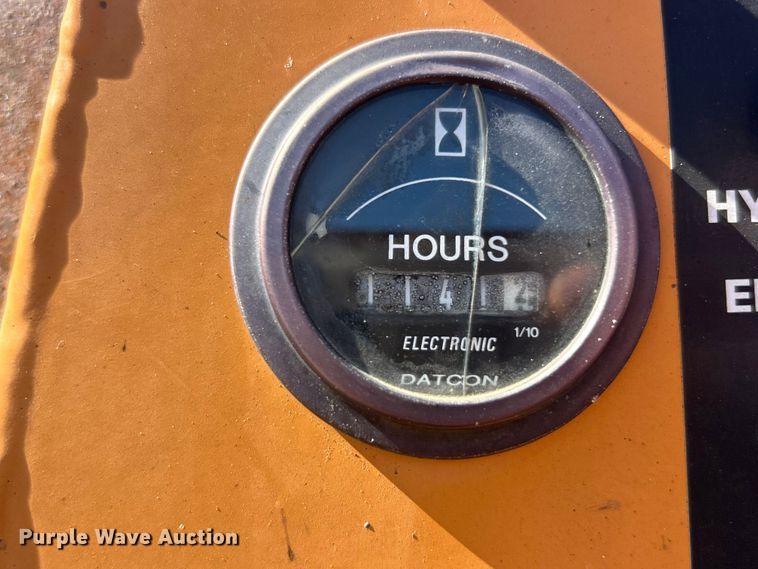 image for item FC5184 2003 Case 360 trencher