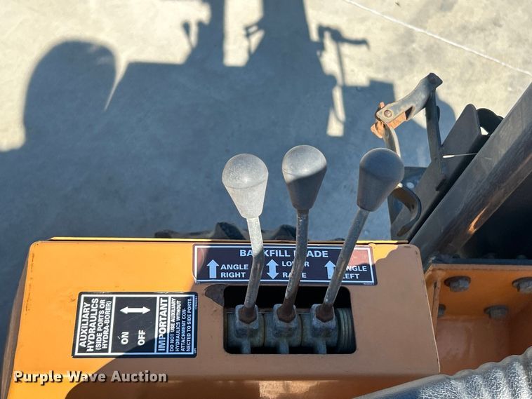 image for item FC5184 2003 Case 360 trencher