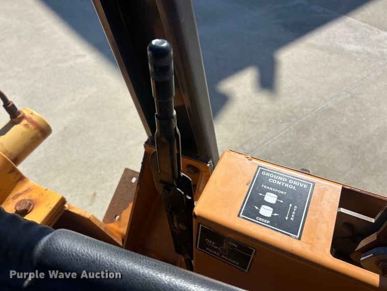 image for item FC5184 2003 Case 360 trencher