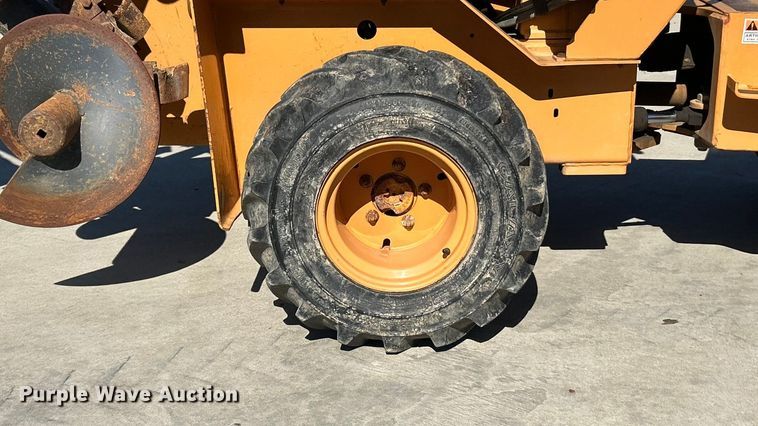 image for item FC5184 2003 Case 360 trencher