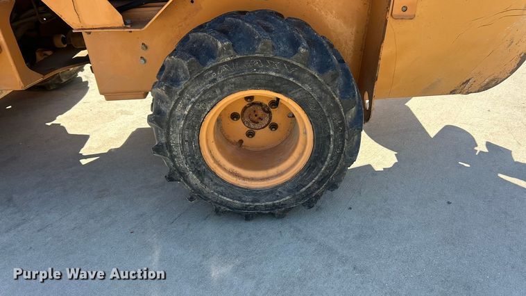 image for item FC5184 2003 Case 360 trencher