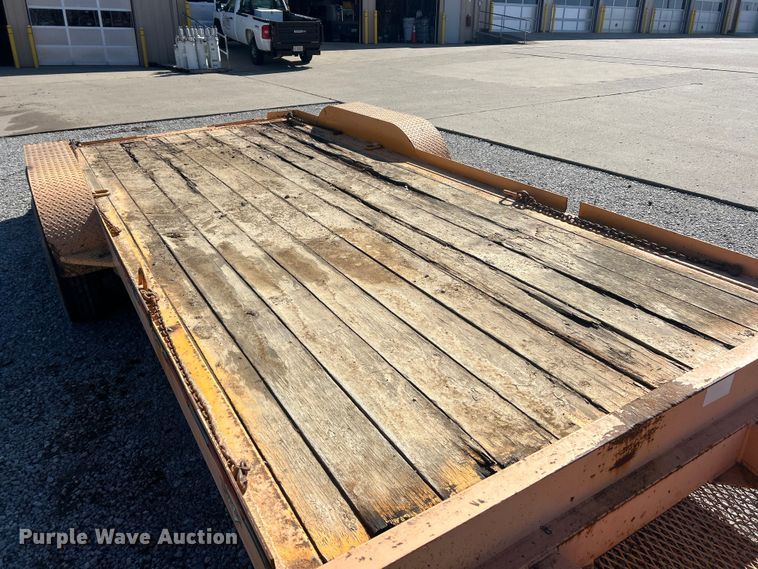 image for item FC5184 2003 Case 360 trencher