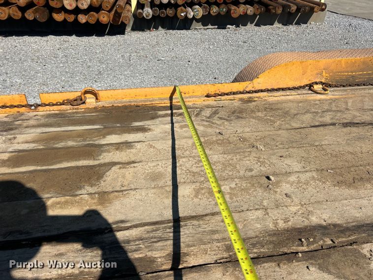 image for item FC5184 2003 Case 360 trencher