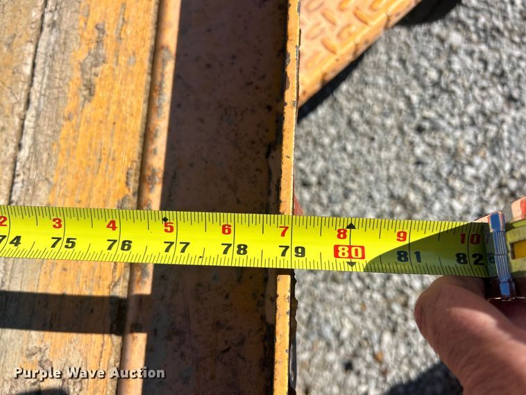 image for item FC5184 2003 Case 360 trencher