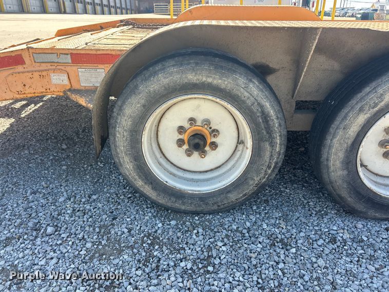 image for item FC5184 2003 Case 360 trencher