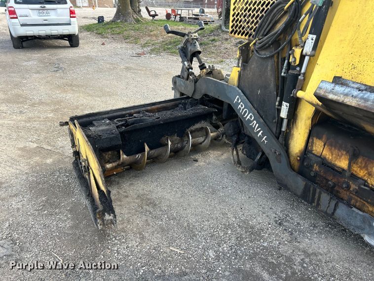 image for item FC5201 Bomag BF815 paver