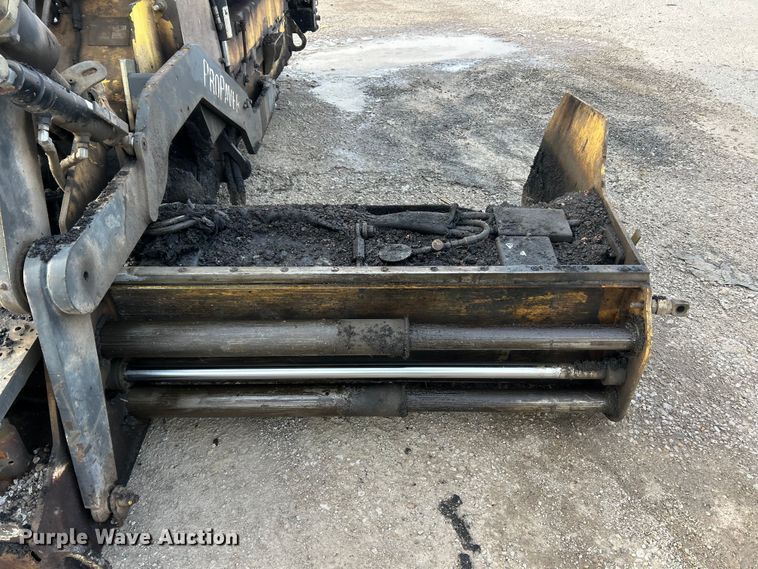 image for item FC5201 Bomag BF815 paver