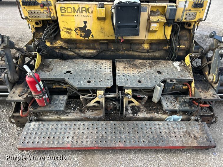 image for item FC5201 Bomag BF815 paver