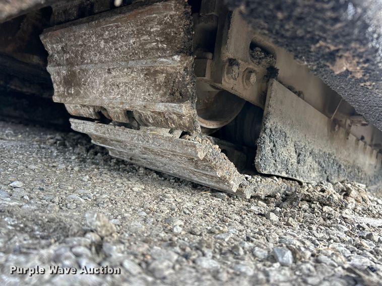 image for item FC5201 Bomag BF815 paver