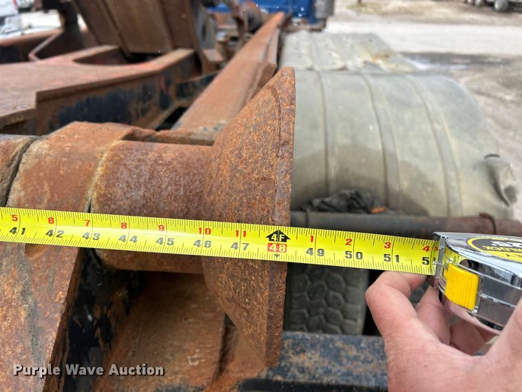 image for item FC5203 1994 Mack RD hook lift truck