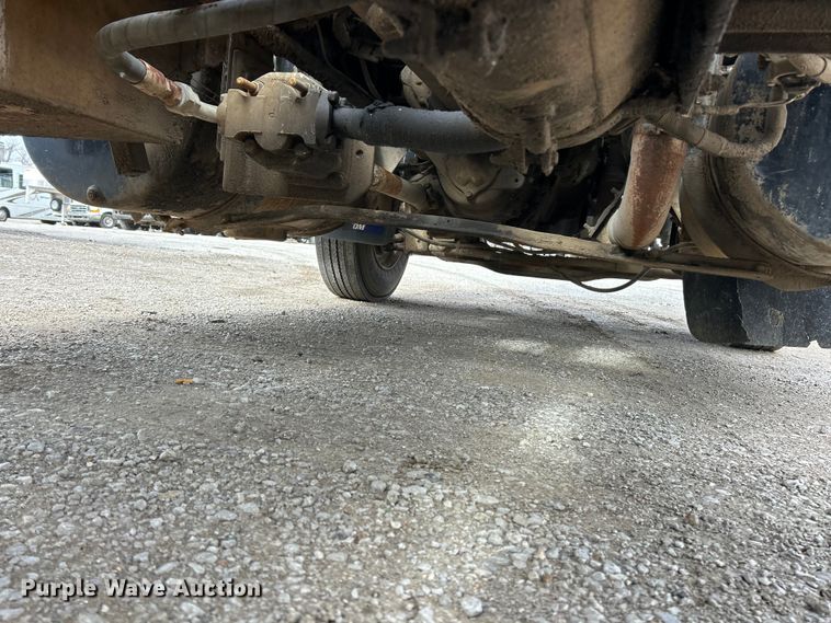 image for item FC5203 1994 Mack RD hook lift truck