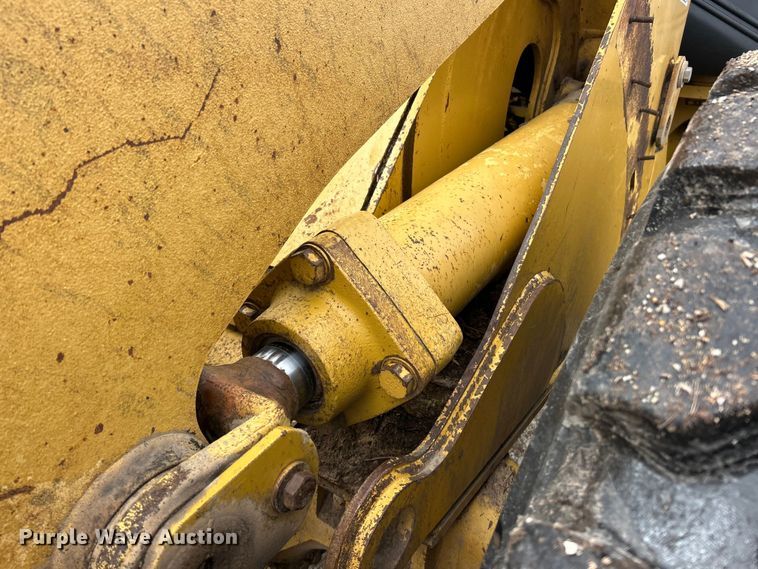 image for item FC5206 2003 Caterpillar 930G Series II wheel loader