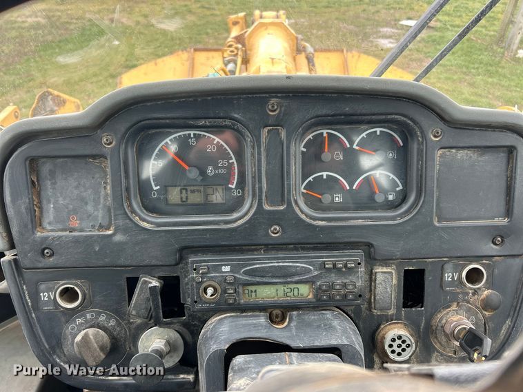 image for item FC5206 2003 Caterpillar 930G Series II wheel loader