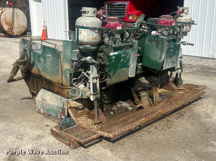 image for item FC5220 Layton D-550 Super-Paver paver