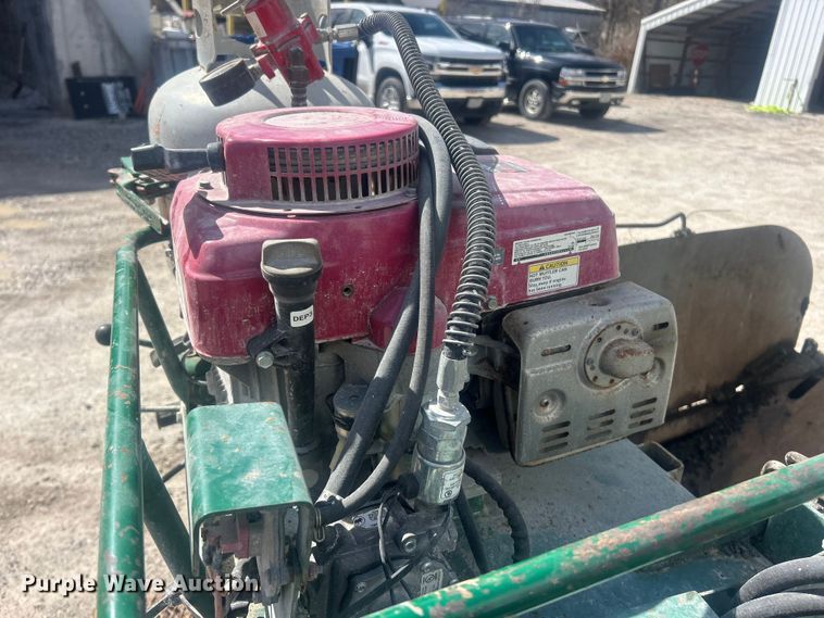 image for item FC5220 Layton D-550 Super-Paver paver