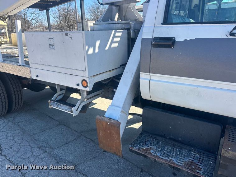 image for item FC5230 1992 Chevrolet C7 bucket truck