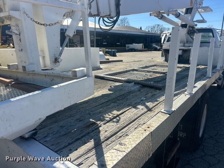 image for item FC5230 1992 Chevrolet C7 bucket truck