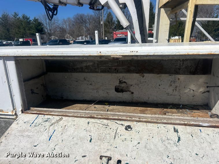 image for item FC5230 1992 Chevrolet C7 bucket truck