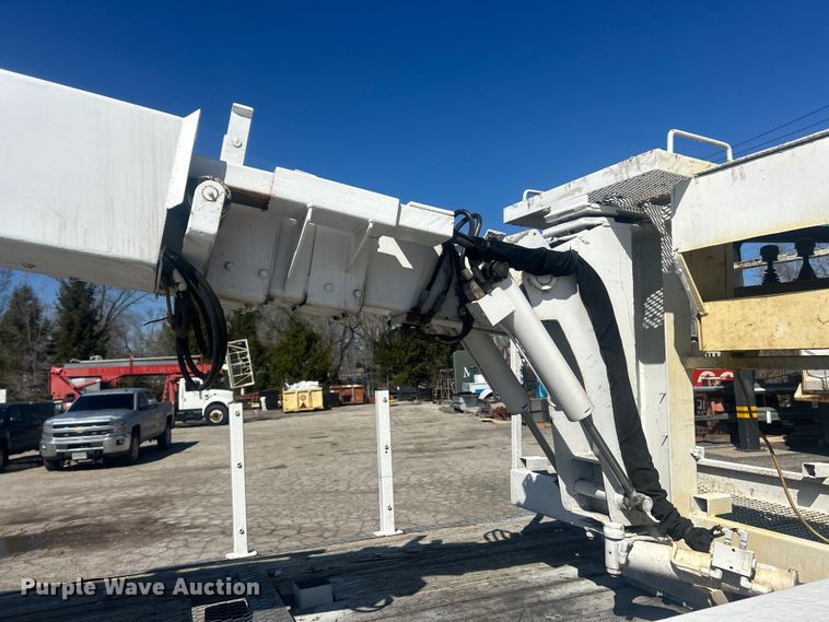 image for item FC5230 1992 Chevrolet C7 bucket truck