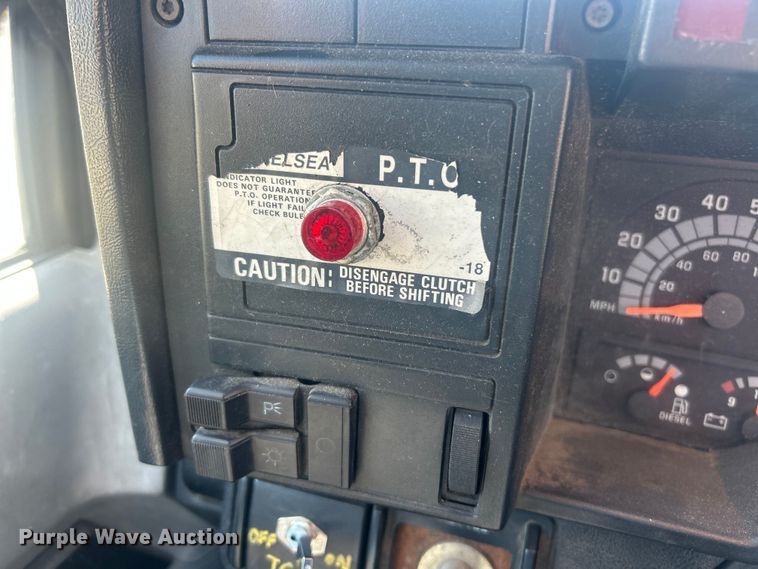 image for item FC5230 1992 Chevrolet C7 bucket truck