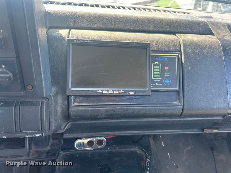 image for item FC5230 1992 Chevrolet C7 bucket truck