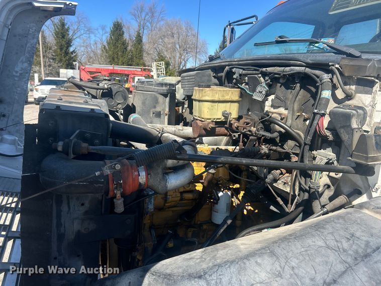 image for item FC5230 1992 Chevrolet C7 bucket truck