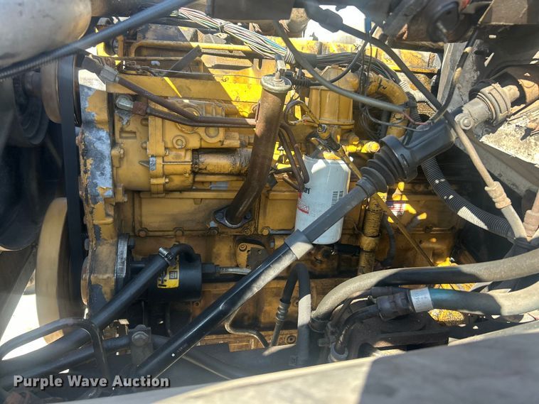 image for item FC5230 1992 Chevrolet C7 bucket truck