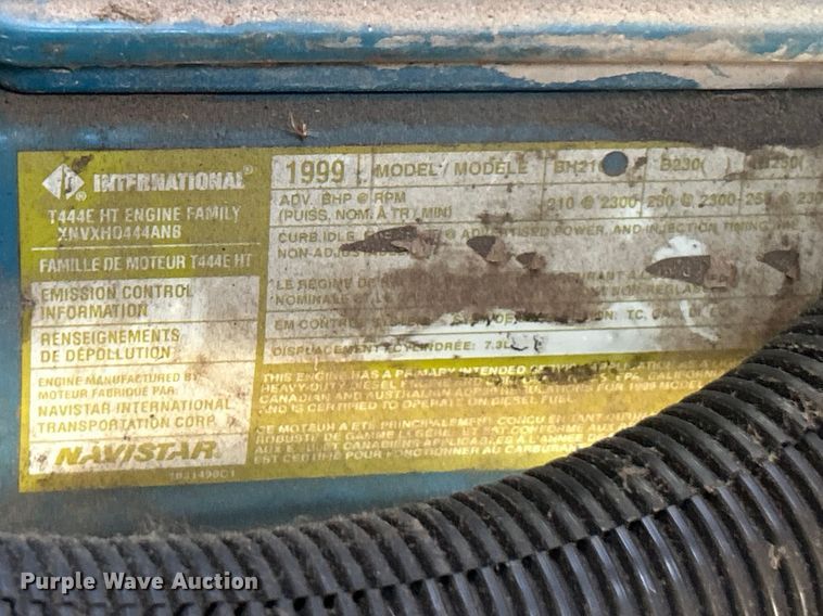 image for item FC5231 1999 International 4700 bucket truck