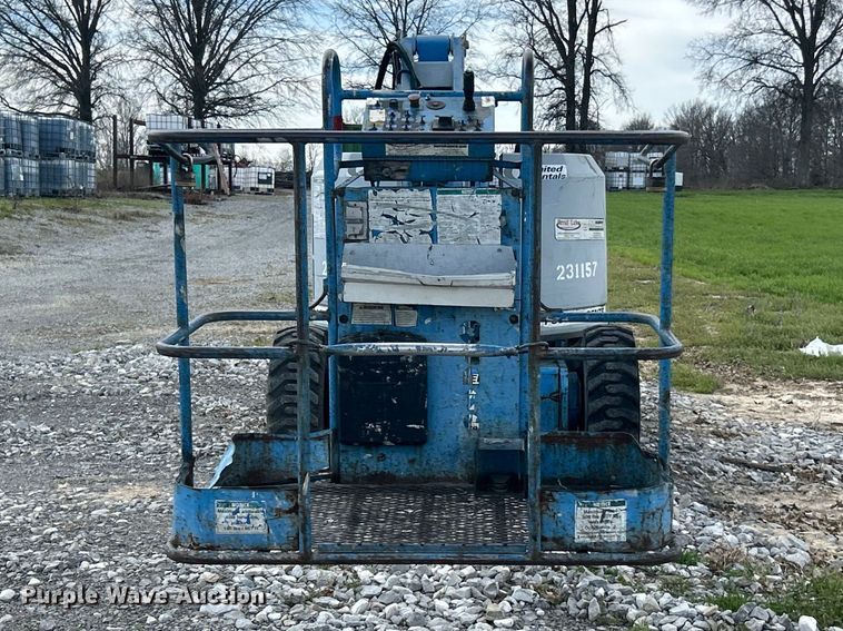 image for item FC5277 2000 Genie Z-34/22 boom lift