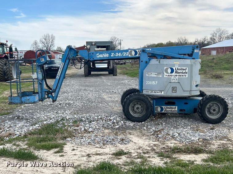 image for item FC5277 2000 Genie Z-34/22 boom lift