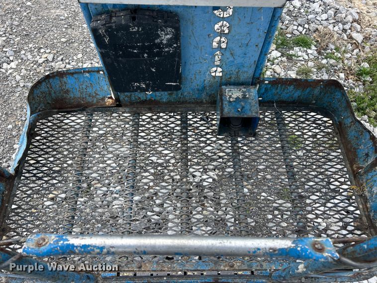 image for item FC5277 2000 Genie Z-34/22 boom lift