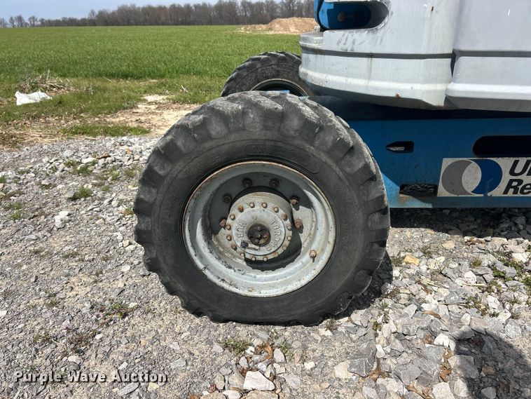 image for item FC5277 2000 Genie Z-34/22 boom lift