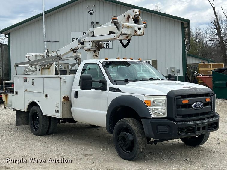 image for item FC5293 2015 Ford F450 XL Super Duty bucket truck