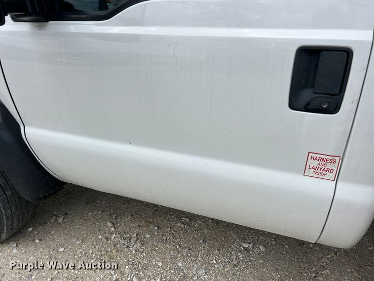 image for item FC5293 2015 Ford F450 XL Super Duty bucket truck