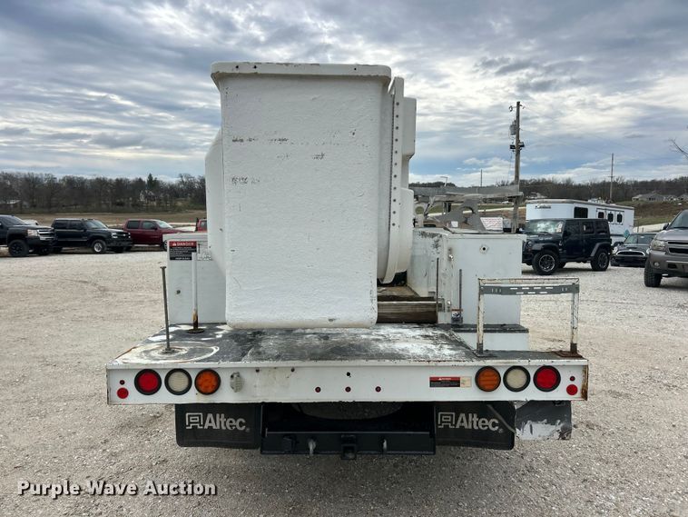 image for item FC5293 2015 Ford F450 XL Super Duty bucket truck