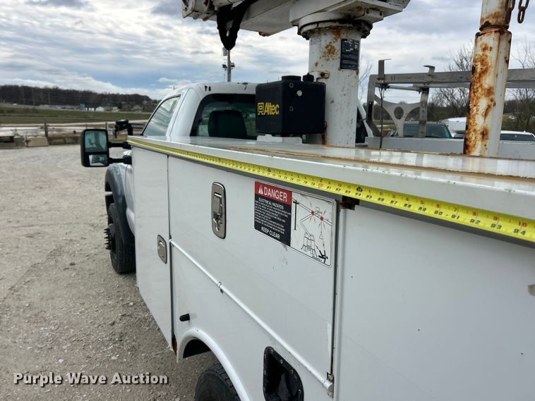 image for item FC5293 2015 Ford F450 XL Super Duty bucket truck