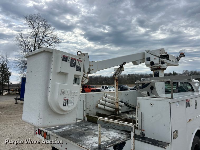 image for item FC5293 2015 Ford F450 XL Super Duty bucket truck