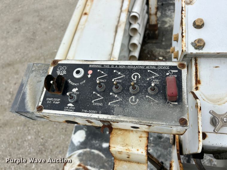 image for item FC5293 2015 Ford F450 XL Super Duty bucket truck