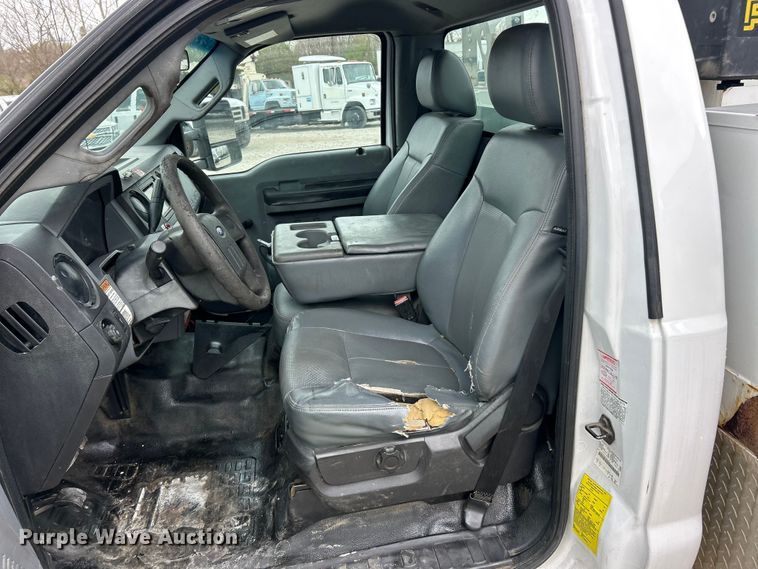 image for item FC5293 2015 Ford F450 XL Super Duty bucket truck